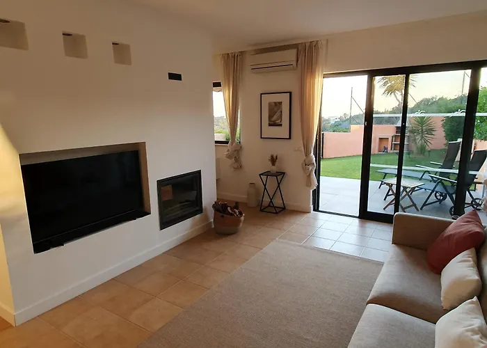 Ocean View Residences 3 Bedroom Villa\'S Sea View